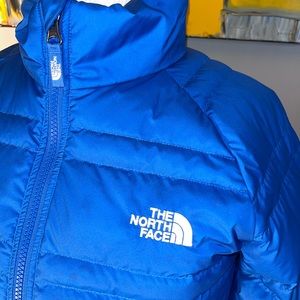 Youth L (14-16) Bright Blue 550 North Face Down jacket. Worn 2x